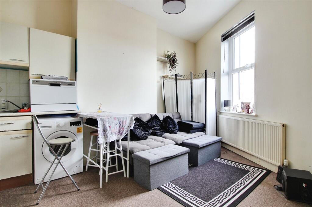 Additional property image - Ramsgate Road, Broadstairs, Kent, CT10