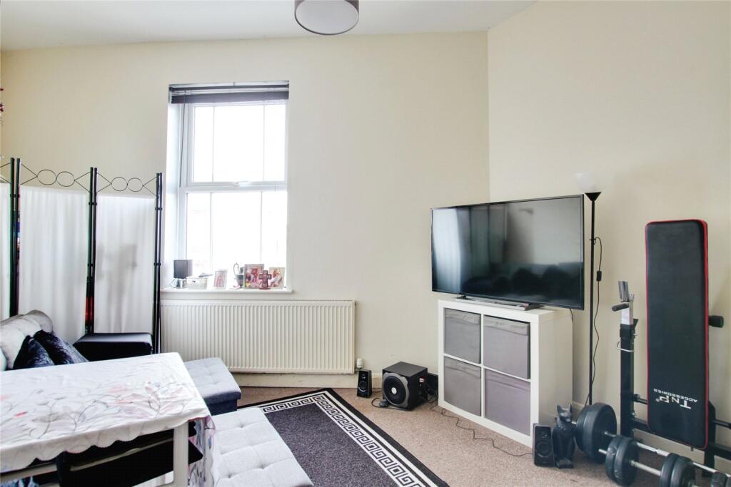 Additional property image - Ramsgate Road, Broadstairs, Kent, CT10