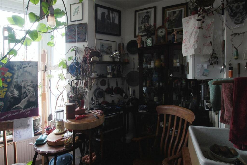 Additional property image - Ramsgate Road, Broadstairs, Kent, CT10