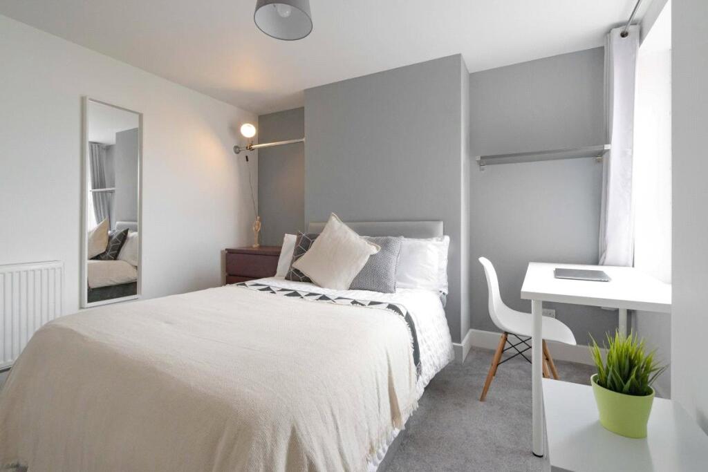 Main image of property: Darlington Road, Southsea, Hampshire, PO4