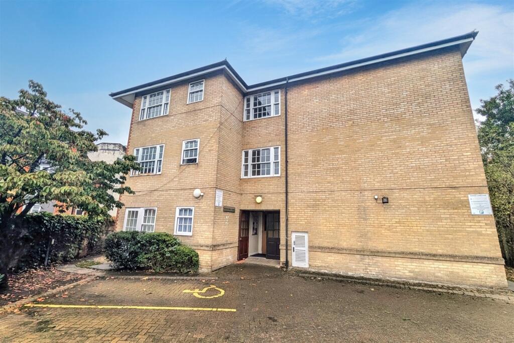 Main image of property: Southampton