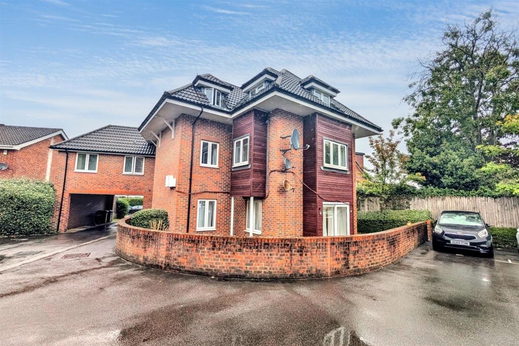 Main image of property: Highfield