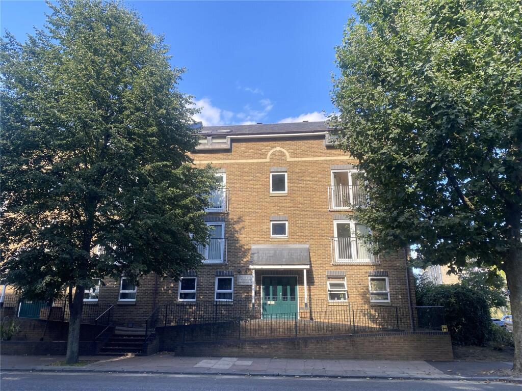 Main image of property: Manchester Road, London, E14
