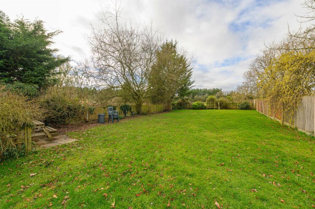 4 bedroom detached house for sale in Main Road, Worleston, Nantwich, CW5