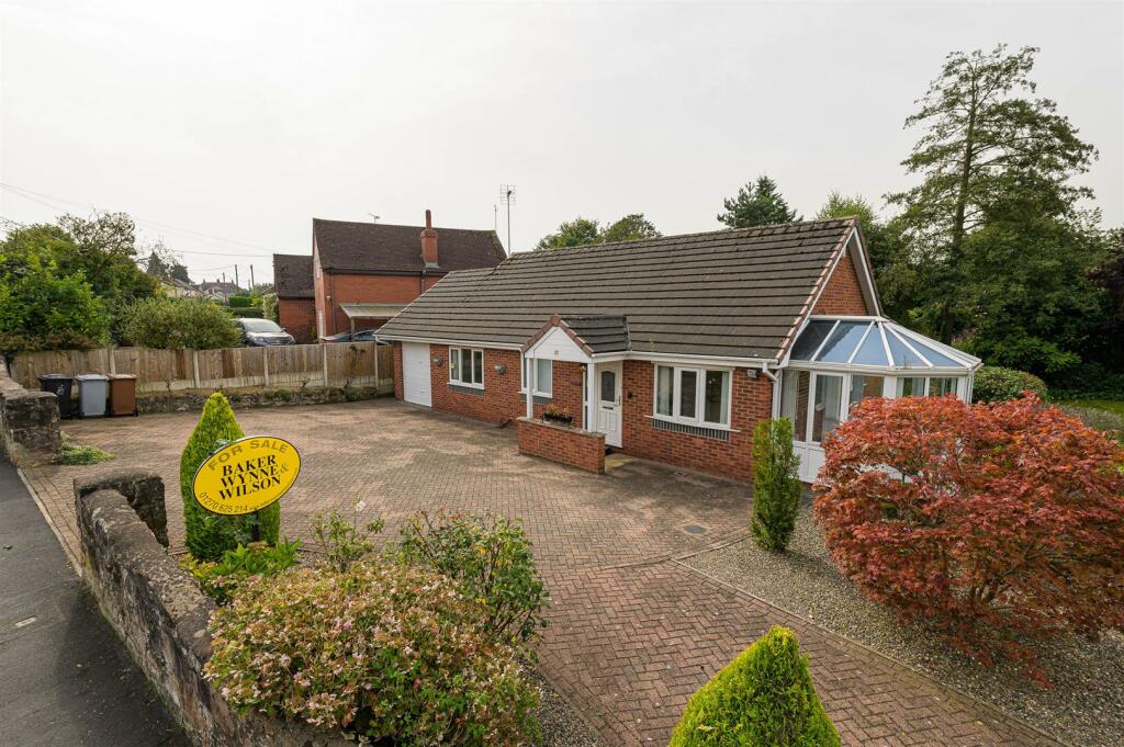 3 bedroom detached bungalow for sale in Brookland Avenue, Wistaston