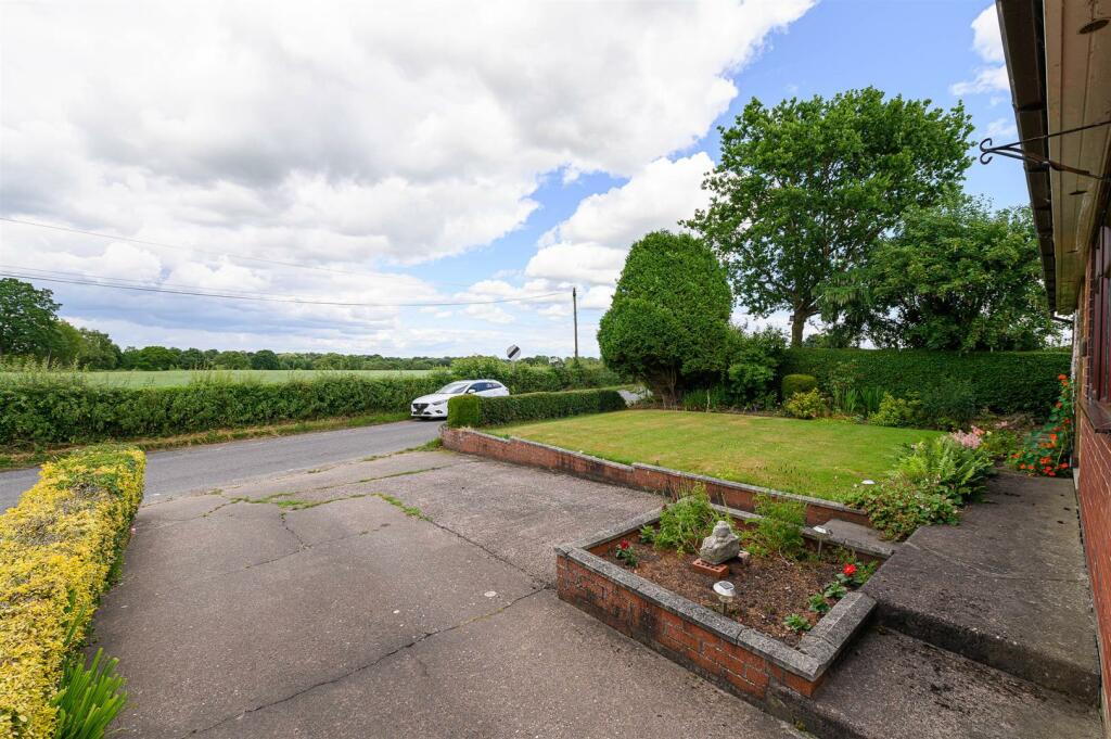 Additional property image - Kingfishers Rest, Longhill Lane, Hankelow, Cheshire