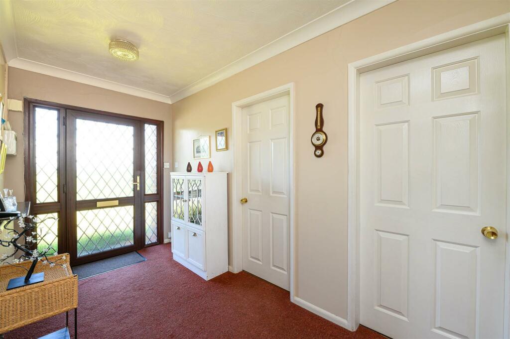Additional property image - Kingfishers Rest, Longhill Lane, Hankelow, Cheshire