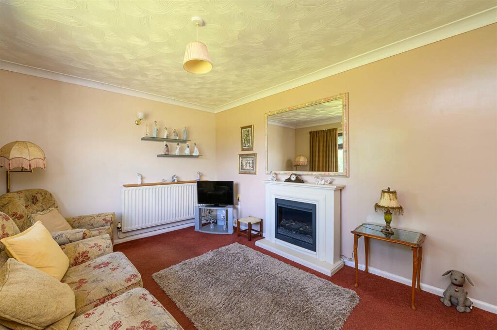 Additional property image - Kingfishers Rest, Longhill Lane, Hankelow, Cheshire