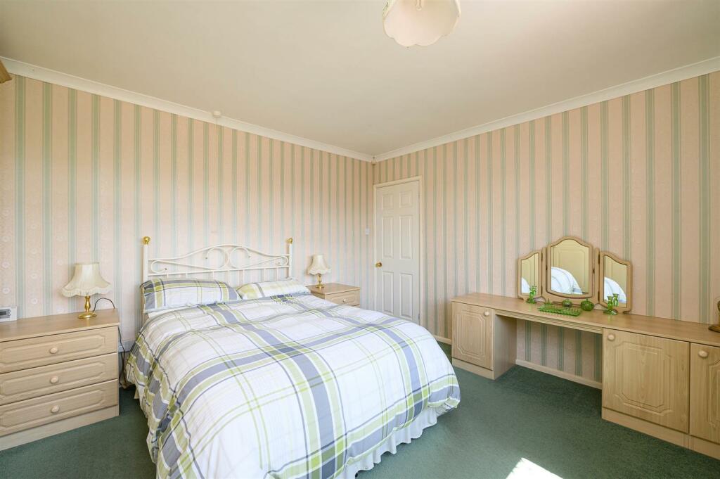 Additional property image - Kingfishers Rest, Longhill Lane, Hankelow, Cheshire