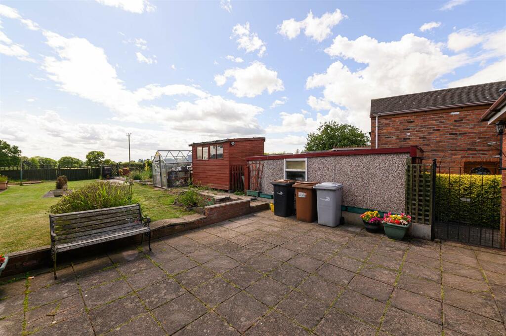 Additional property image - Kingfishers Rest, Longhill Lane, Hankelow, Cheshire