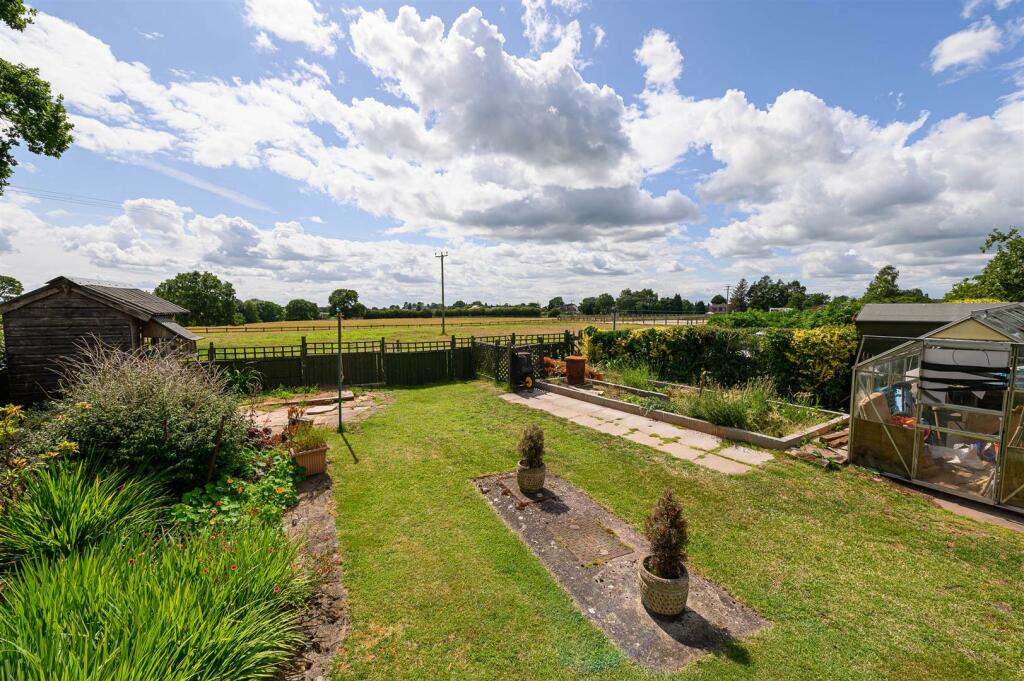Additional property image - Kingfishers Rest, Longhill Lane, Hankelow, Cheshire