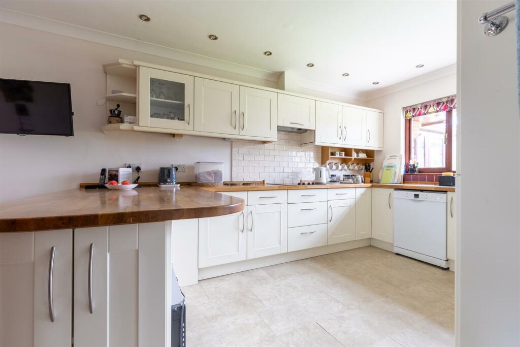 Additional property image - The Paddock, Willaston, Nantwich