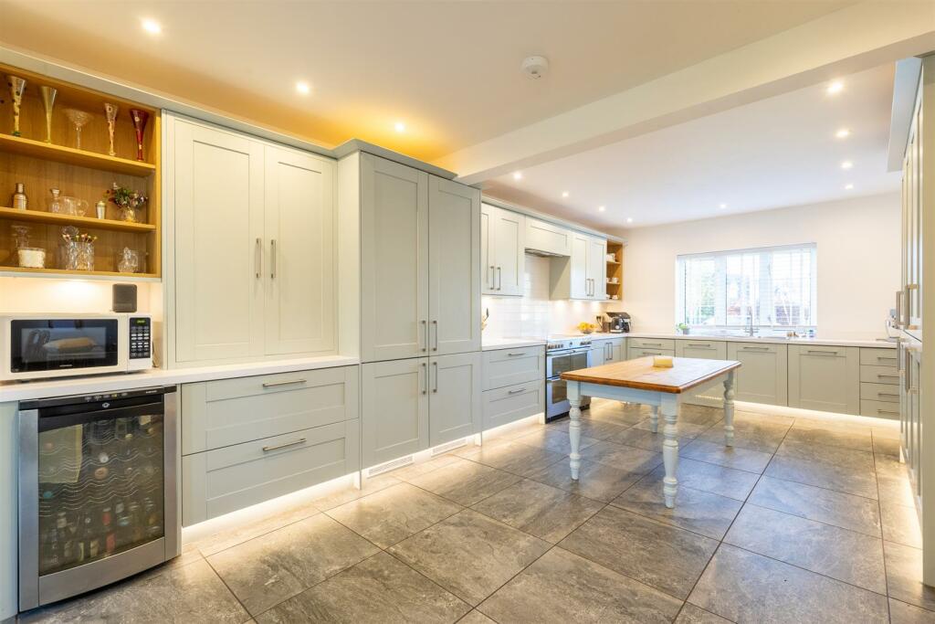 Additional property image - The Green, Wrenbury, Nantwich