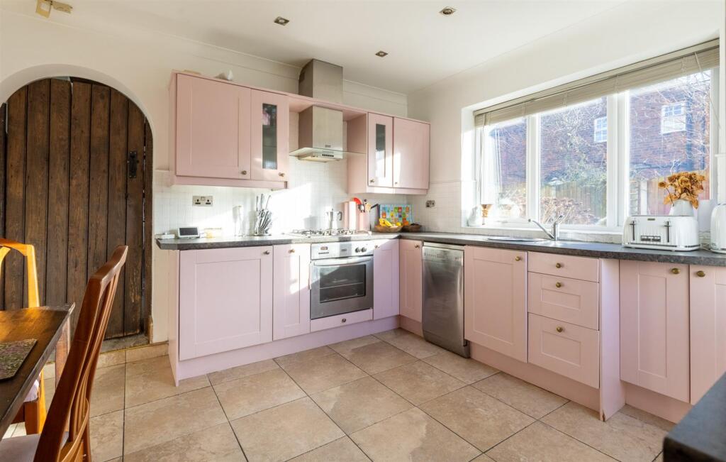Additional property image - Eastern Road, Willaston, Nantwich