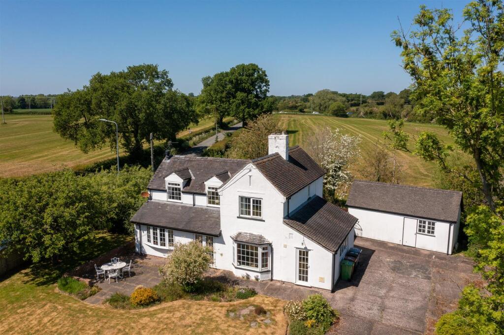 Main image of property: The Colleys, Colleys Lane, Willaston, Nantwich