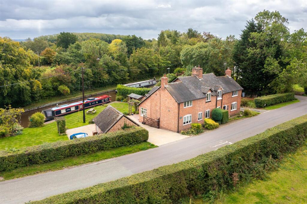Main image of property: Swanley Bridge Cottage, Springe Lane, Swanley, Nantwich