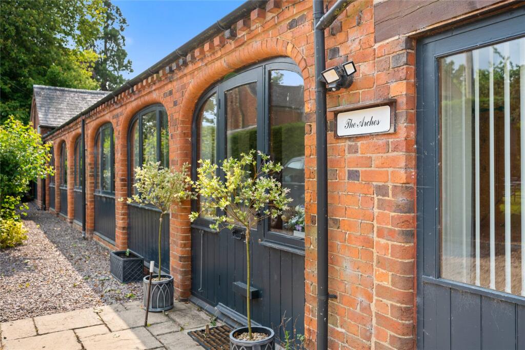 Main image of property: The Arches, Elkington
