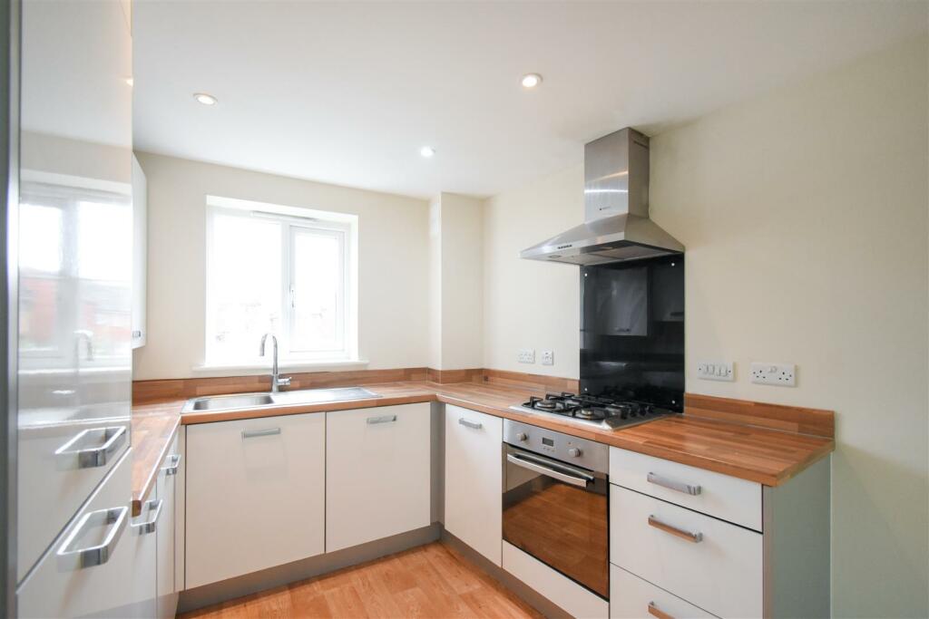 Additional property image - Sevastopol Road, Horfield, Bristol