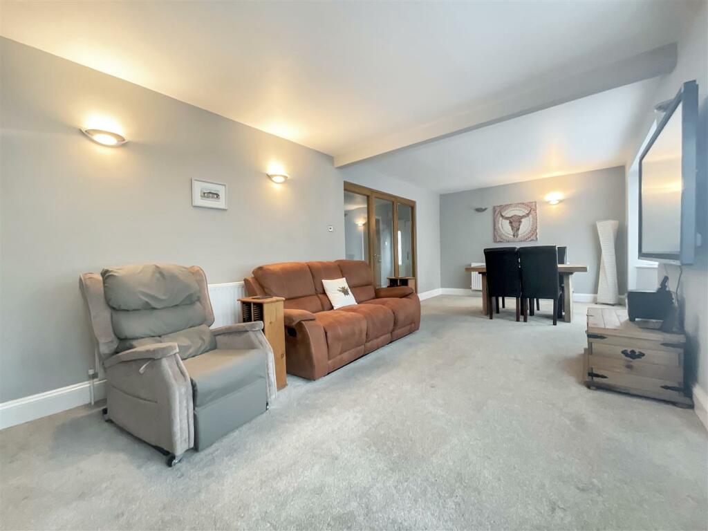 Additional property image - Poplar Road, Warmley, Bristol