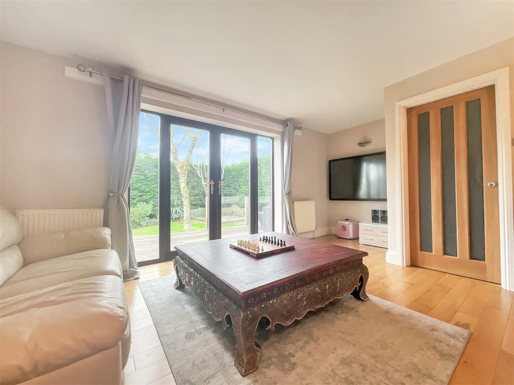 Additional property image - Poplar Road, Warmley, Bristol