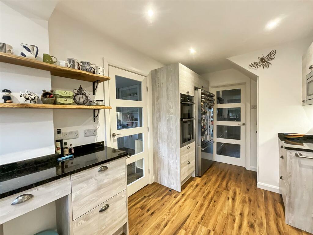 Additional property image - Pearsall Road, Longwell Green, Bristol