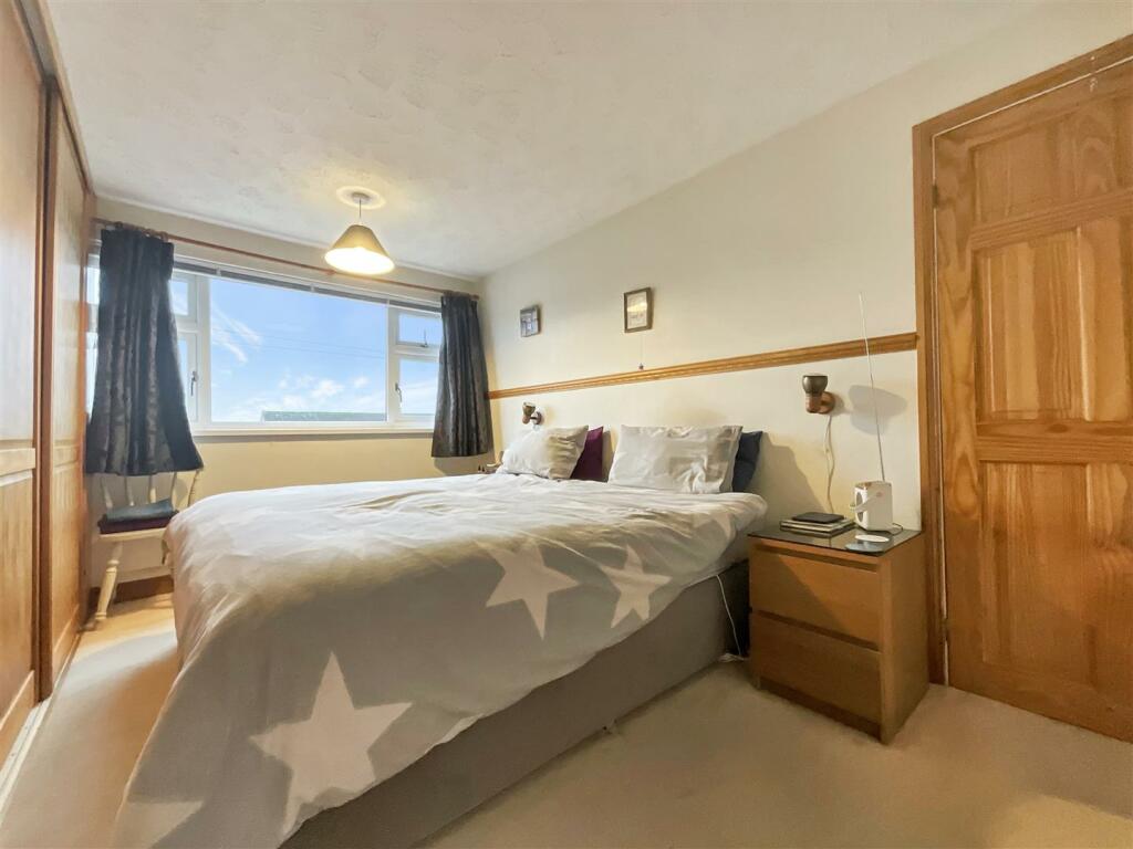 Additional property image - Pearsall Road, Longwell Green, Bristol