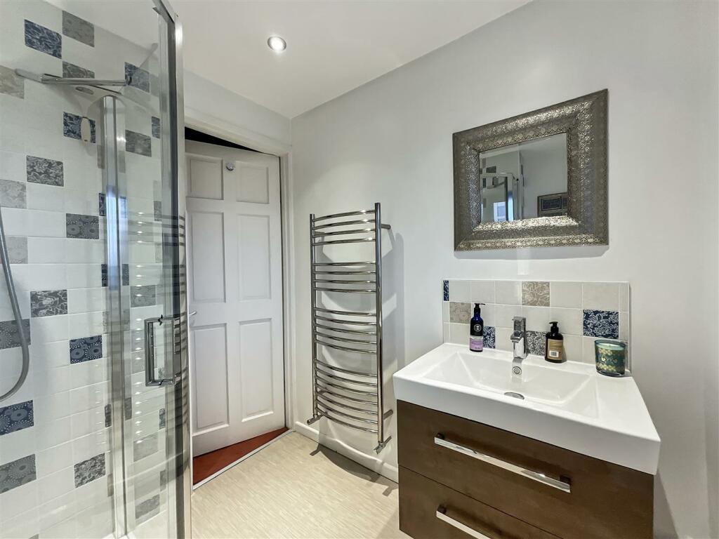 Additional property image - Pearsall Road, Longwell Green, Bristol