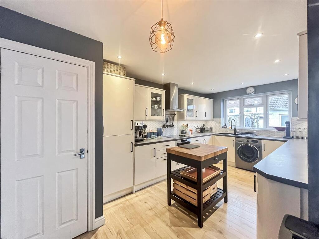 Additional property image - Gays Road, Hanham, Bristol