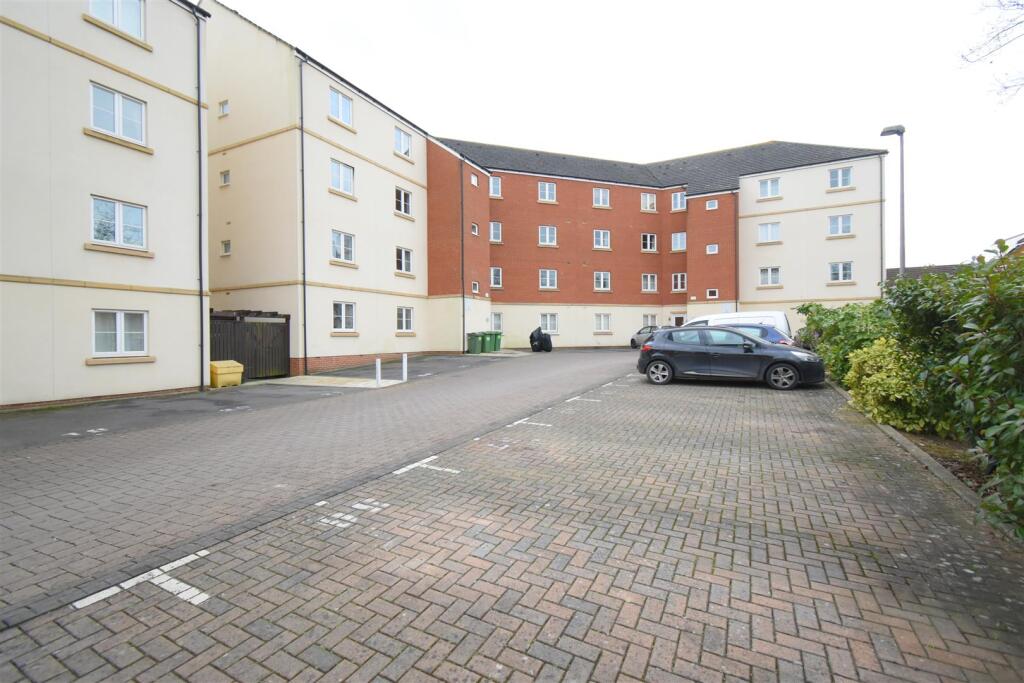 Additional property image - Arnold Road, Mangotsfield, Bristol