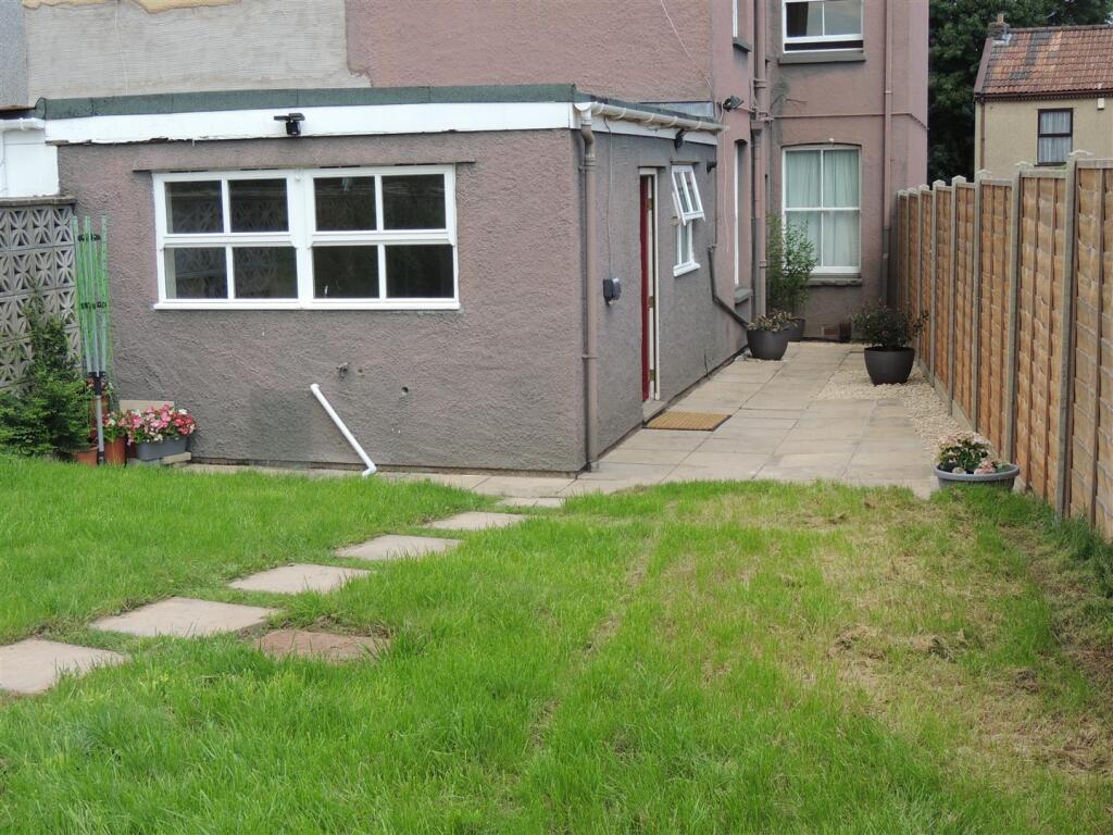 Additional property image - Bath Road, Bristol