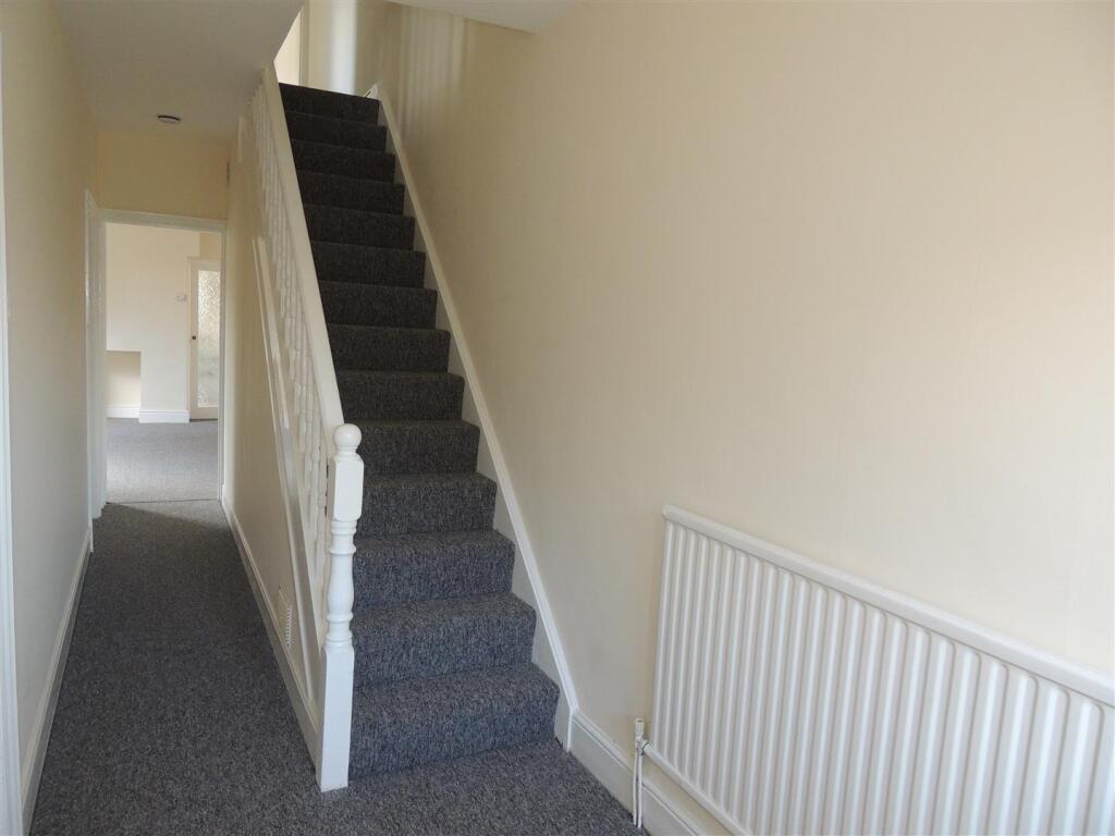 Additional property image - Bath Road, Bristol