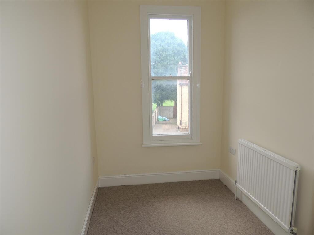 Additional property image - Bath Road, Bristol