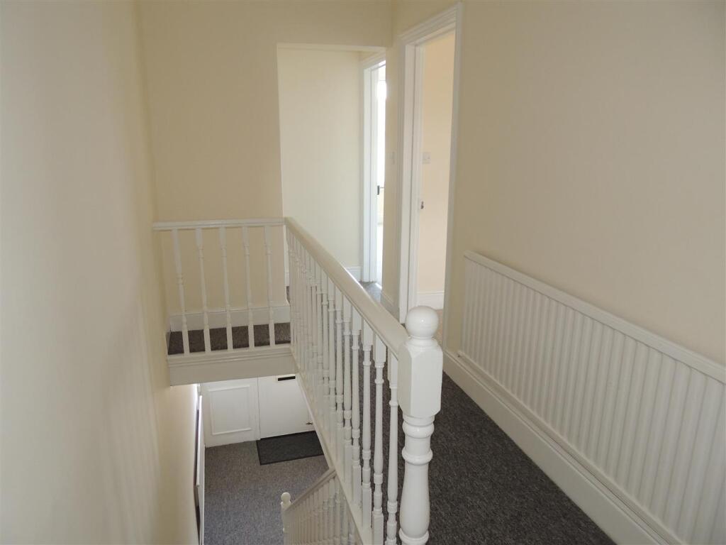 Additional property image - Bath Road, Bristol