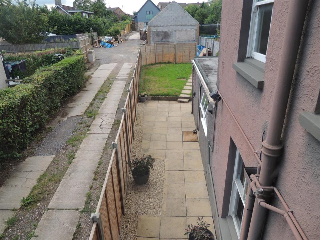 Additional property image - Bath Road, Bristol
