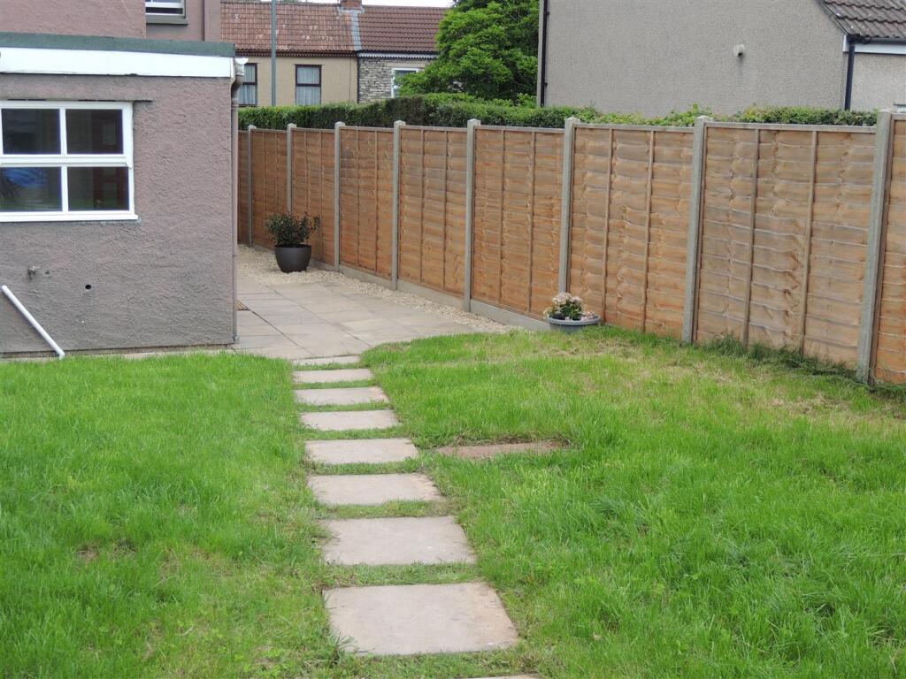Additional property image - Bath Road, Bristol