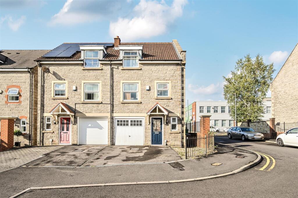 Main image of property: Barter Close, Kingswood, Bristol