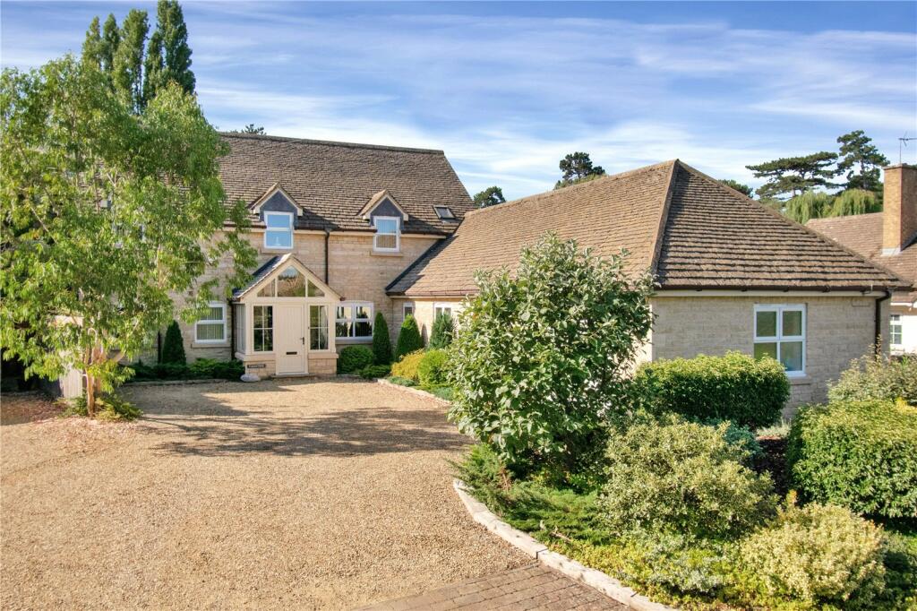 5 bedroom detached house for sale in Turnstone, Bertie Lane, Uffington, PE9