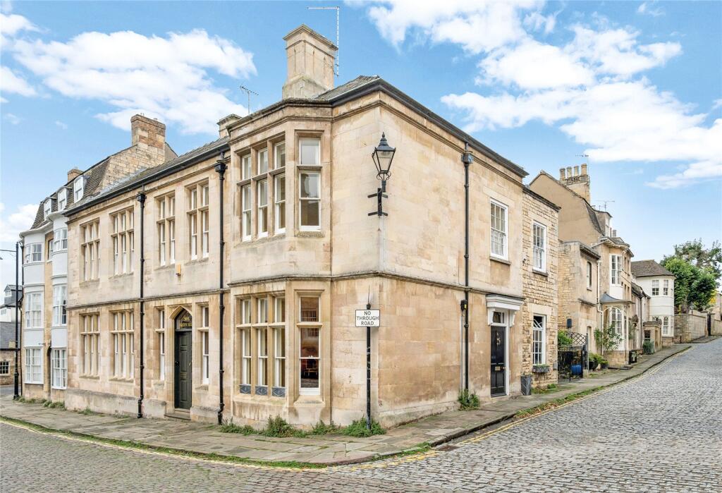 Main image of property: Barn Hill, Stamford