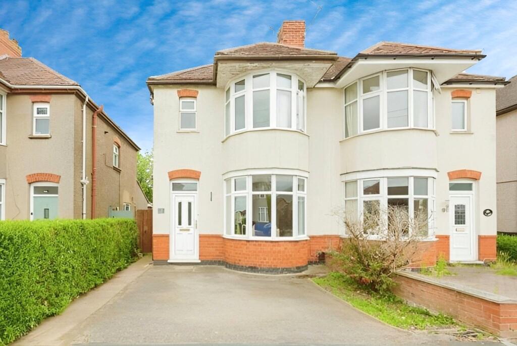 Main image of property: Thirlmere Road, Hinckley, Leicestershire, LE10