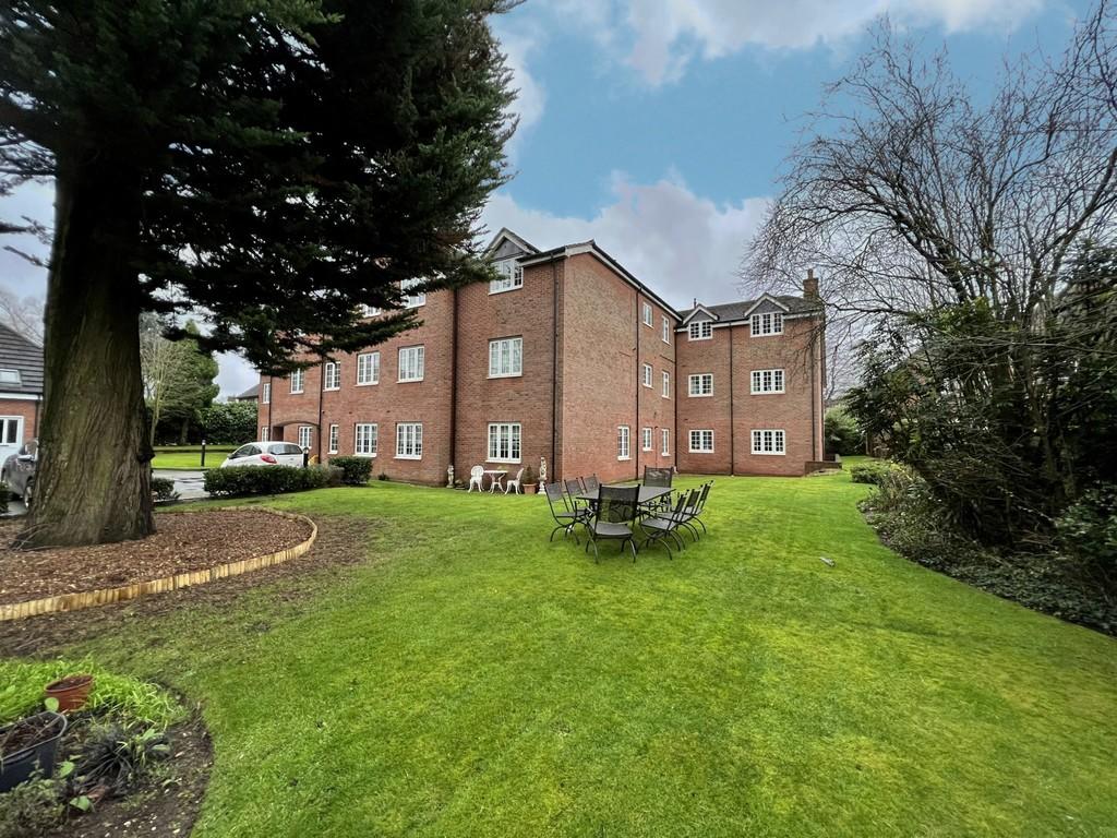 2 bedroom apartment for sale in The Grove, Warwick Road, Solihull, B91