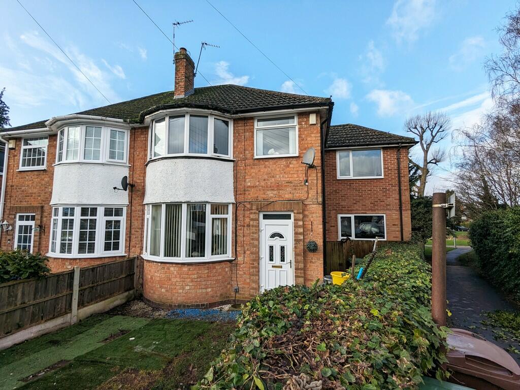 4 bedroom semi-detached house for sale in Eden Road, Solihull, B92