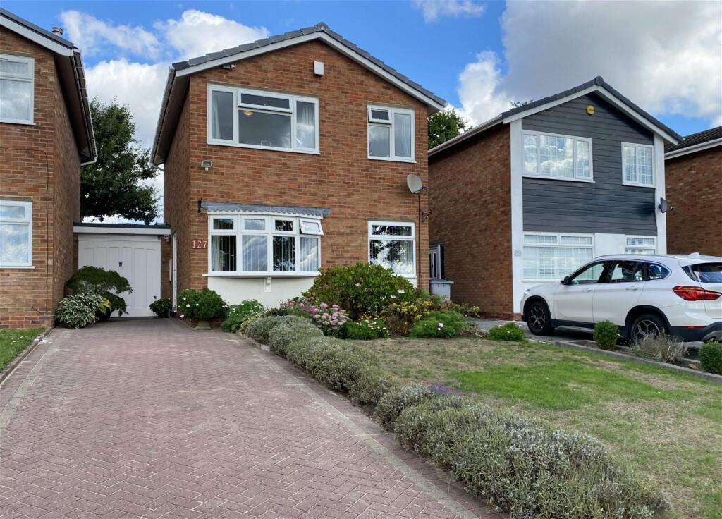 3 bedroom link detached house for sale in Hargrave Road, Shirley, B90