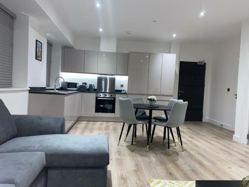 Additional property image - Broadoaks, Streetsbrook Road, Solihull