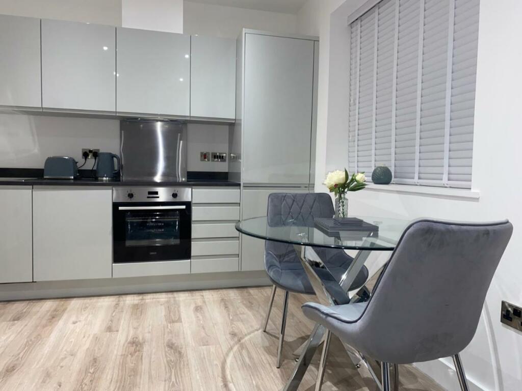 Additional property image - Broadoaks, Streetsbrook Road, Solihull