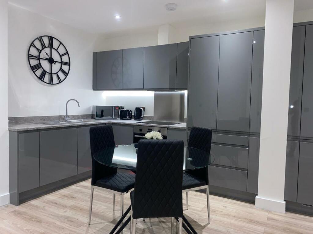 Additional property image - Broadoaks, Streetsbrook Road, Solihull