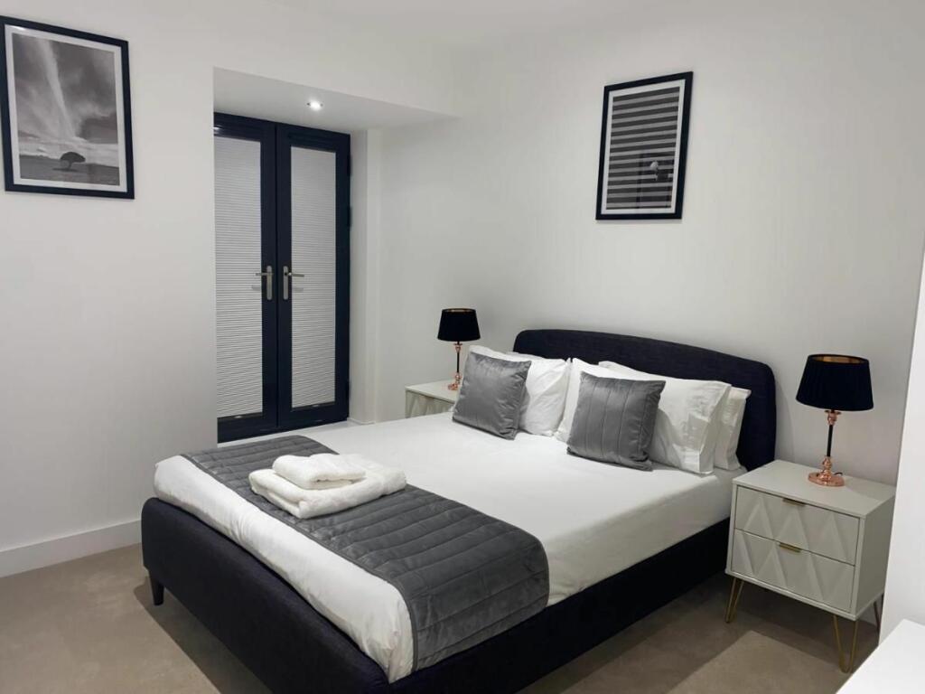 Additional property image - Broadoaks, Streetsbrook Road, Solihull
