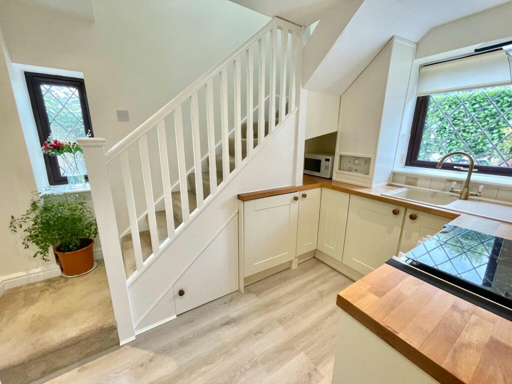 Additional property image - Kinsham Drive, Hillfield