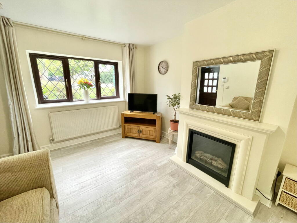 Additional property image - Kinsham Drive, Hillfield
