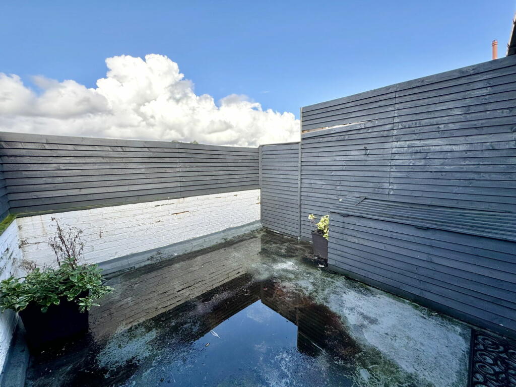 Additional property image - Cranmore Boulevard, Shirley