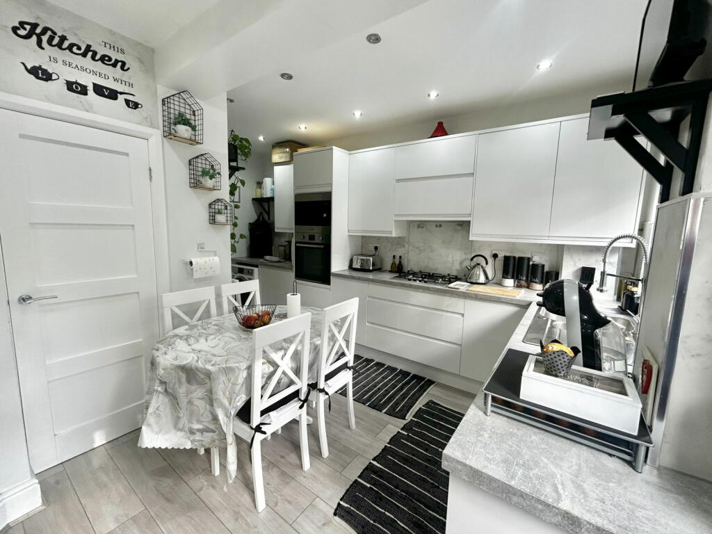 Additional property image - Fallowfield Avenue, Hall Green
